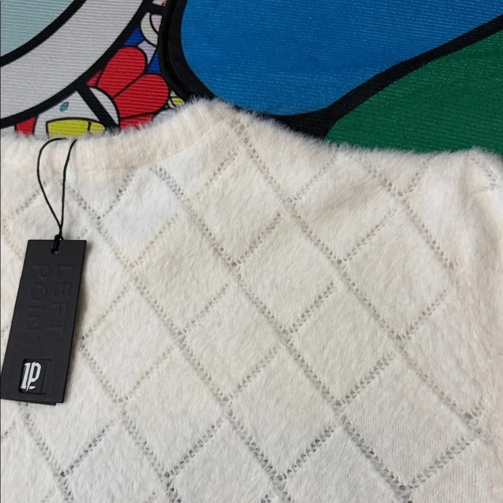 Left Point White Crewneck Sweater Runs Small ( Fits Medium ) - Picture 9 of 11
